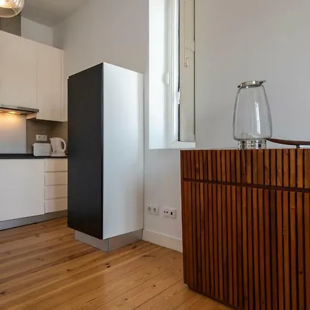 Lovelystay - Sunny Santa Catarina I * Lizbona